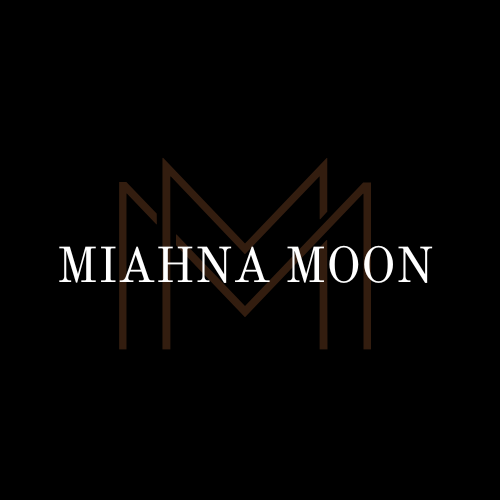 Miahna Moon